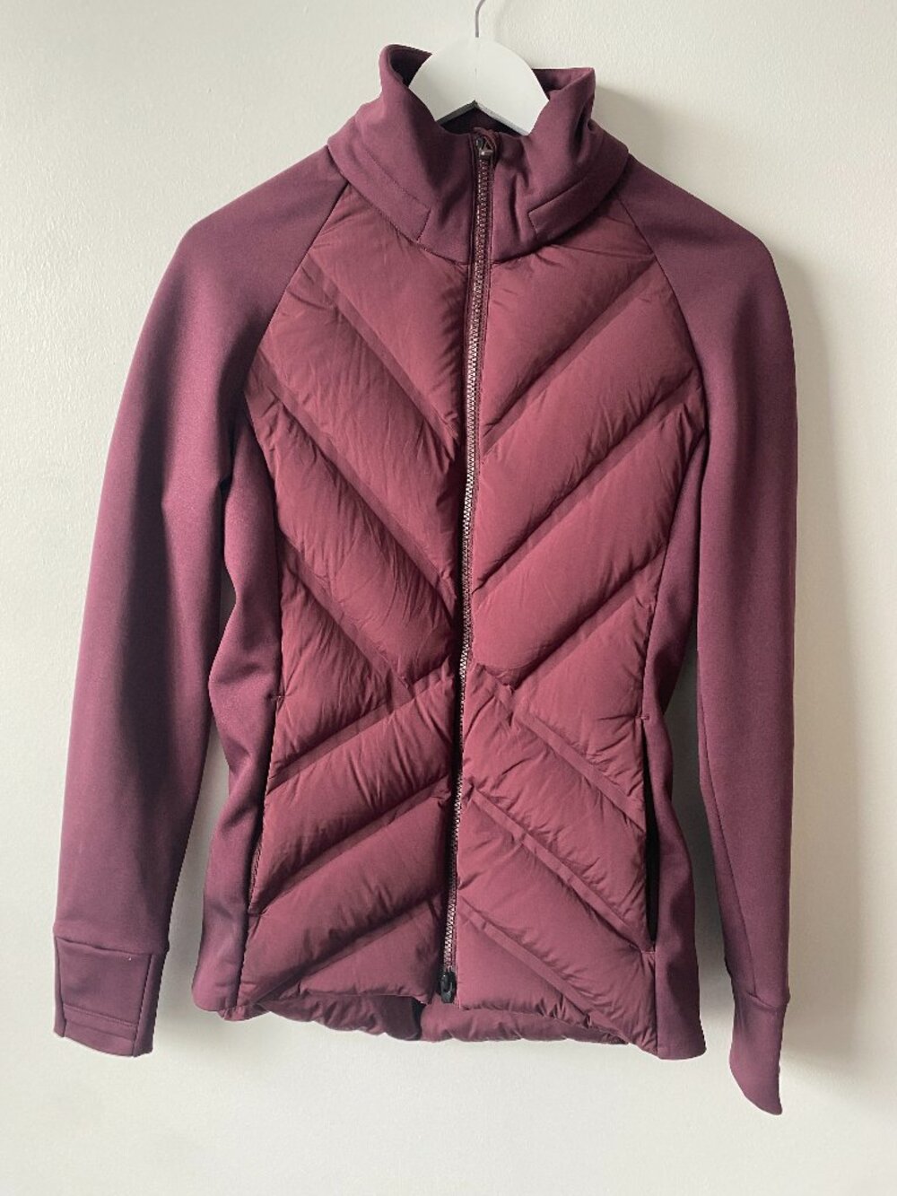 Athleta Altitude Hybrid Down Jacket Small | Plum Purple Puffer